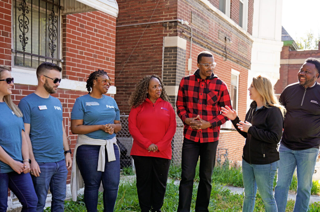 Midwest BankCentre employees volunteering 